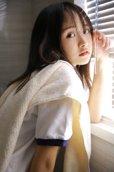 上校夫人和她的侄女们